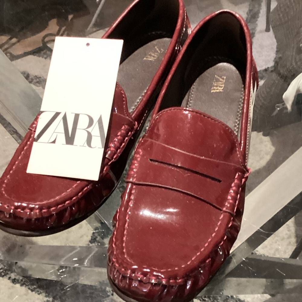 Zara Women's Burgundy Loafers